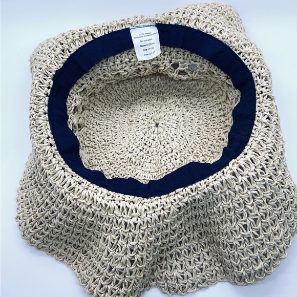 Eve Shulman • Little Girl’s Polka Dot Banded Paper Straw Hat 2T-5T - Picture 6 of 14